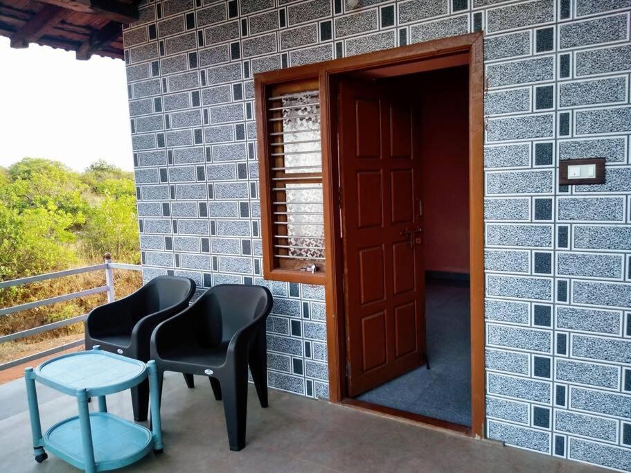Kamanabillu Homestay, For Jog Falls Travellers Siddapur Εξωτερικό φωτογραφία